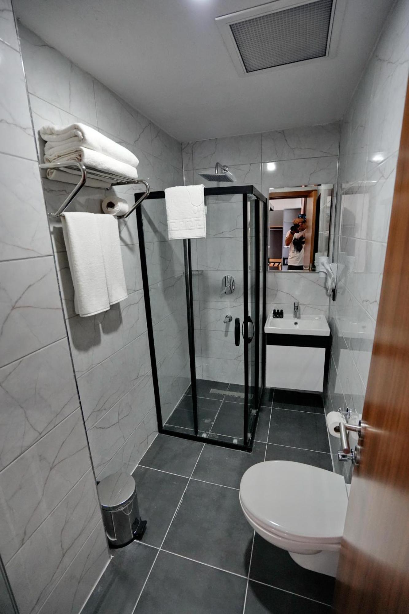 Shelton Airport Hotel Arnavutkoy Exterior foto