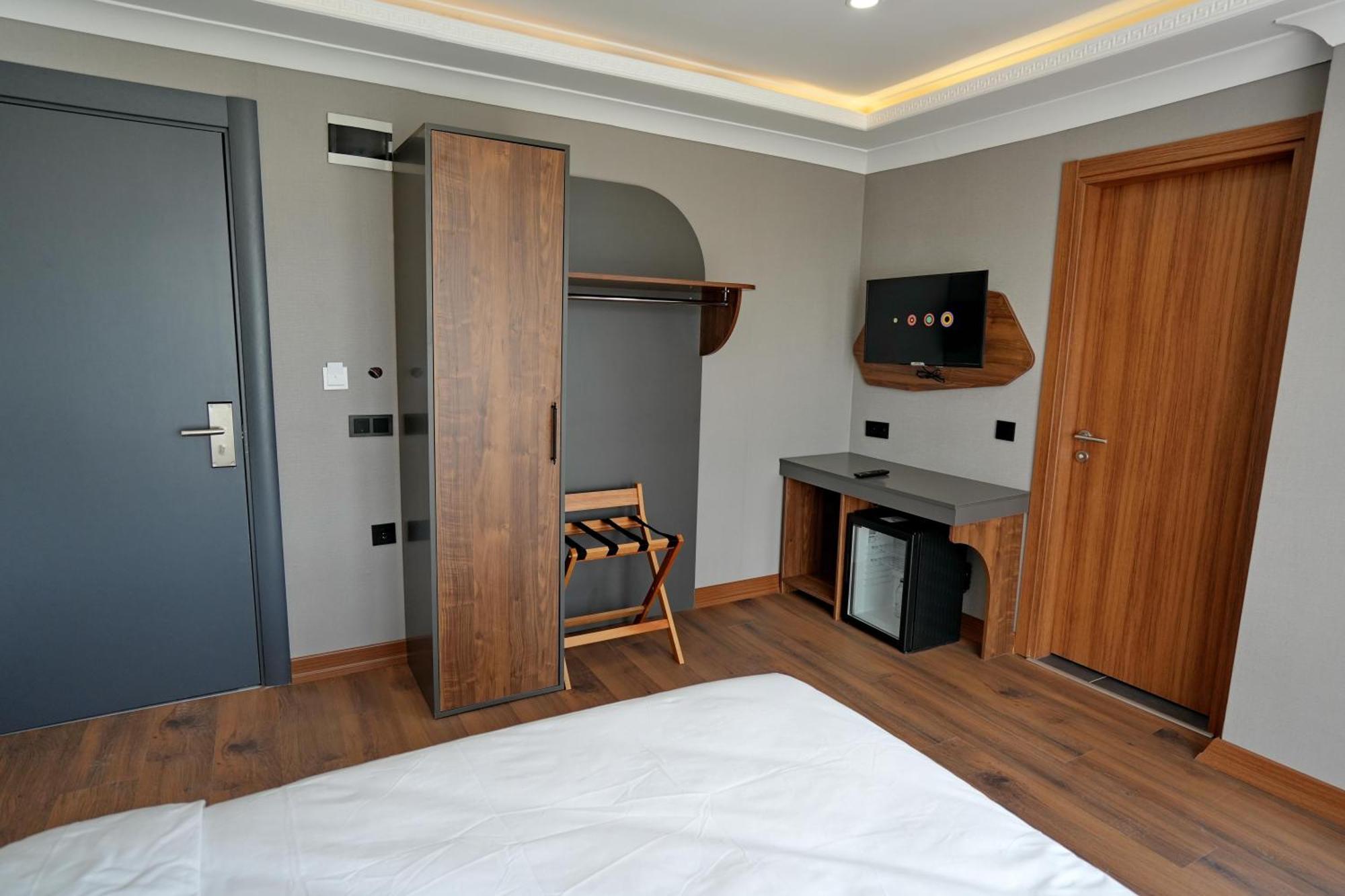 Shelton Airport Hotel Arnavutkoy Exterior foto