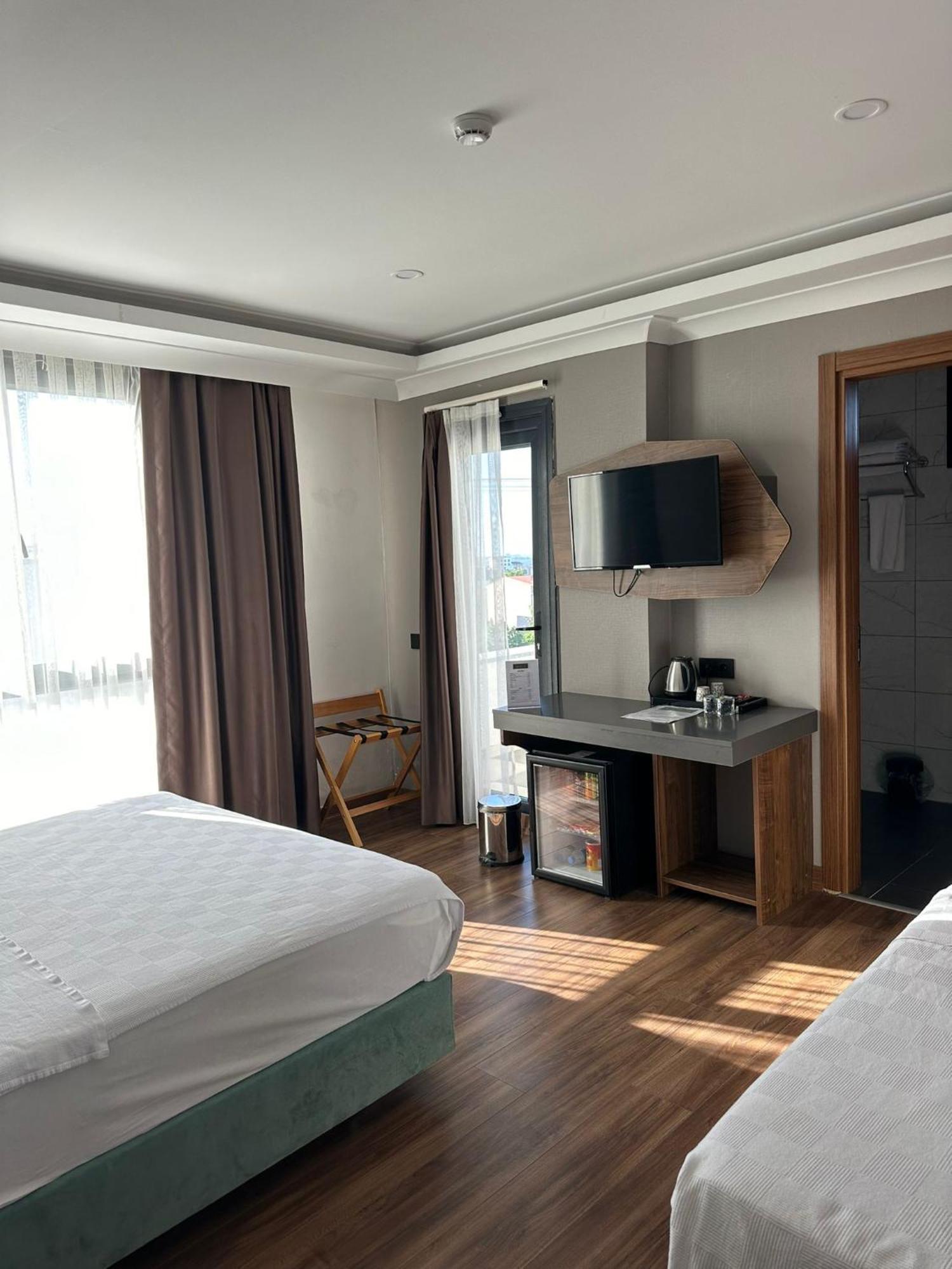 Shelton Airport Hotel Arnavutkoy Exterior foto